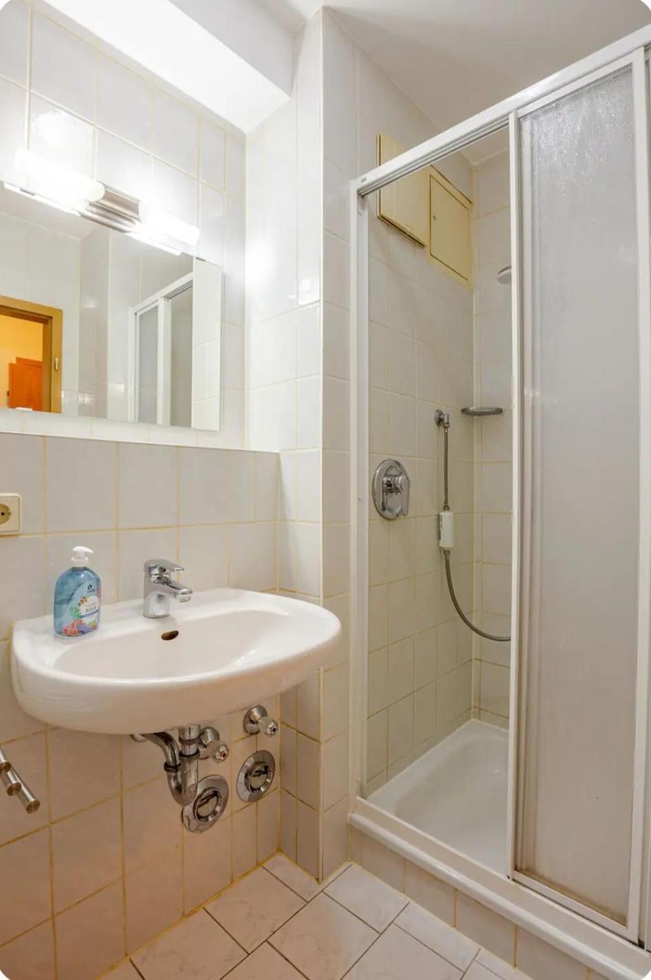 Moderne Einraumwohnung In Leipzig Mit Netflix Zugang Exteriör bild